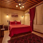 Milat Cave Hotel
