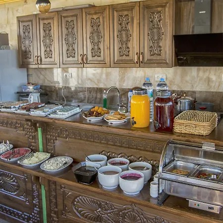 Milat Cave Отель