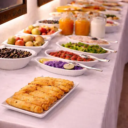 Hotel Milat Cave