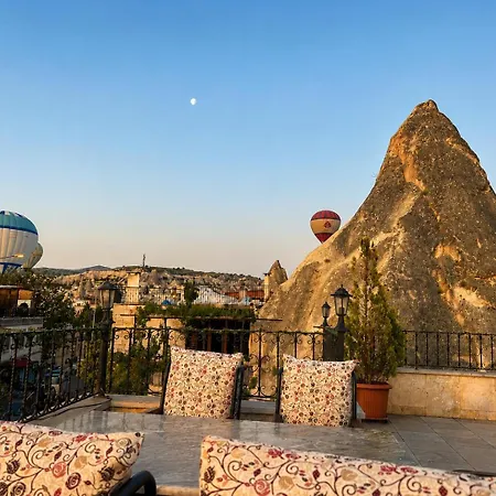 Milat Cave Hotel 2*