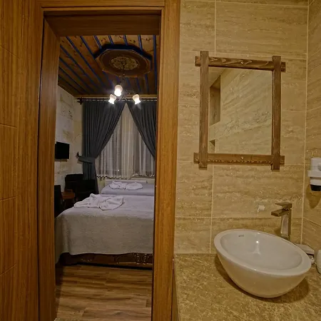Milat Cave 2*